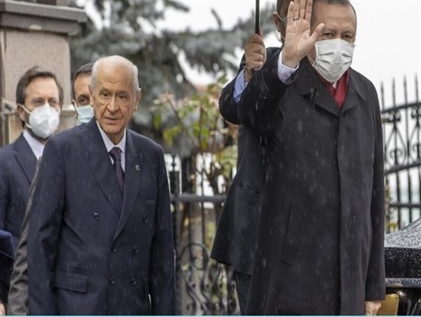 دستکاری قوانین انتخابات و پیچیده‌شدن رقایت سیاسی در ترکیه