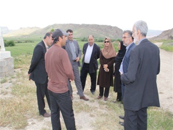 بازدید از هنر یک هنرمند در سرپل ذهاب