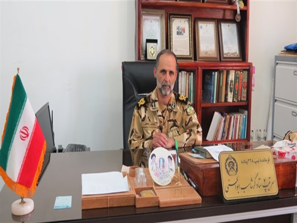 دست هر متجاوزی را که به سمت خاک ما دراز شود قطع خواهیم کرد/ ارتش جدا از ملت نیست