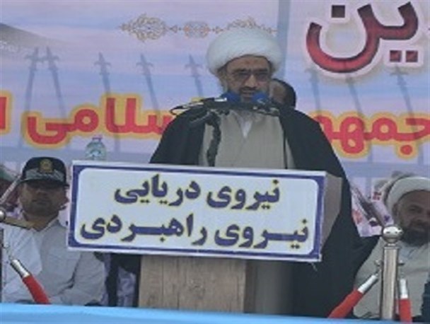 مخالفت با توان موشکی، مخالفت با آیات قرآن است/روز ارتش یادگار امام خمینی(ره) است+تصاویر