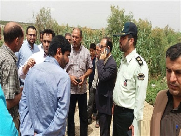 بازدید میدانی ستاد بحران از مناطق بحرانی شهرستان کارون