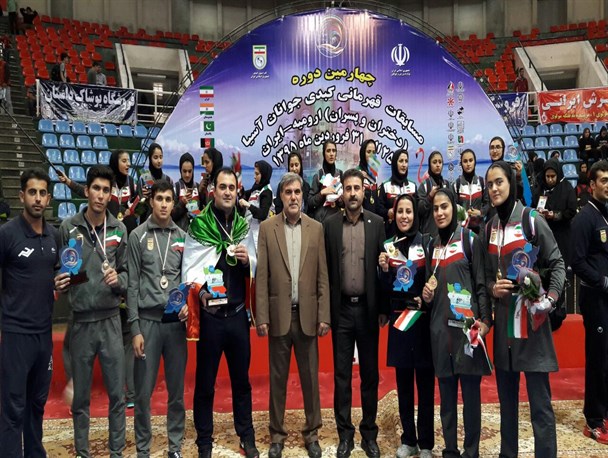 قهرمانی تیم کبدی دختران ایران در مسابقات کبدی جوانان آسیا / تیم پسران نایب قهرمان شد+ تصویر