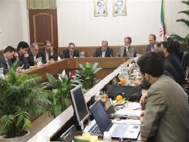 واحدهای تعطیل استان اصفهان به چرخه تولید باز می‌گردند