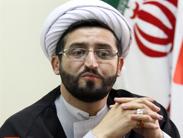 جهانگیری ضربه گیری برای روحانی در مناظره هاست/ معاون اول به نفع روحانی کنار خواهد رفت