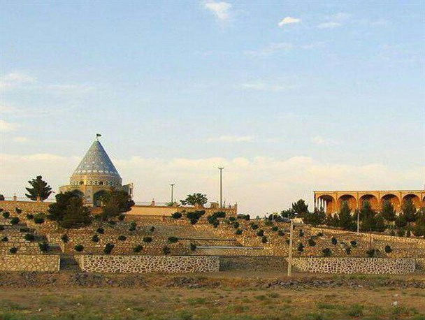 موقعیت و ظرفیت امامزاده احمد (ع) نطنز به تحقق اهداف تحقیقاتی دانشگاه ها کمک می کند