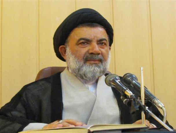 سنگ تمام نیروهای مسلح در امدادرسانی به مردم سیل زده/ بالاترین افتخار ارتش پیوند ناگسستنی با مردم است
