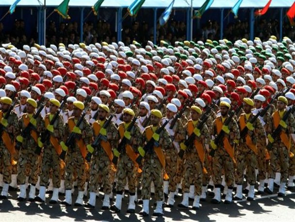 29 فروردین روز حیات نوین ارتش/ امنیت و آرامش کشور مرهون جان فشانی نیروهای مسلح