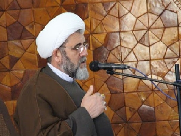 آل سعود عامل جنایت‌های جهان اسلام است/ نیروهای مسلح در دل ملت جای دارند