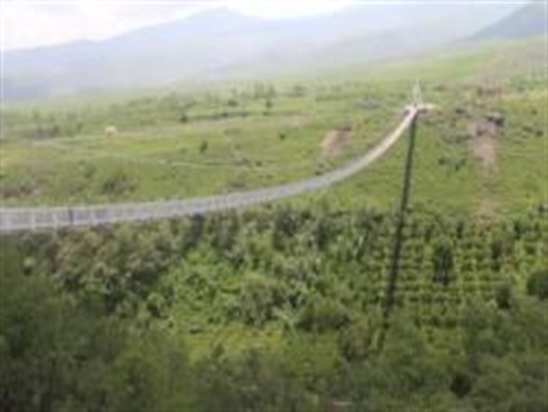 پل معلق هیچ نقص فنی نداشته و در دو روز آینده بازگشایی می شود