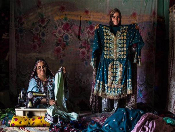 "چ" مثل "چکن دوزی"