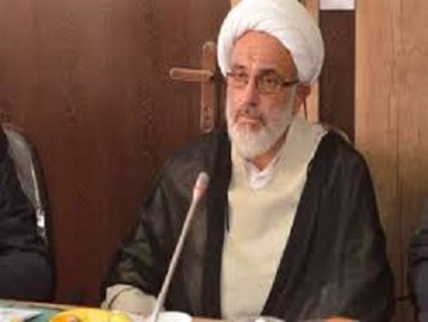 دانشگاه ها به سمت اقتصاد مقاومتی برنامه ریزی کنند/ دانشجویان یادبگیرند نگاهشان به دیگران نباشد