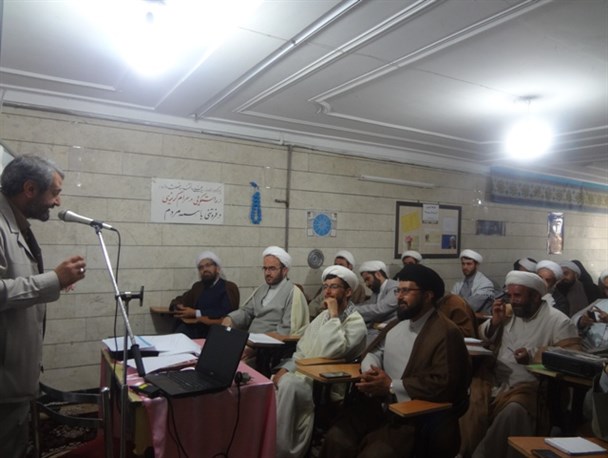 برگزاری کارگاه آموزشی ارزش ها و روش ها در شهرستان چناران