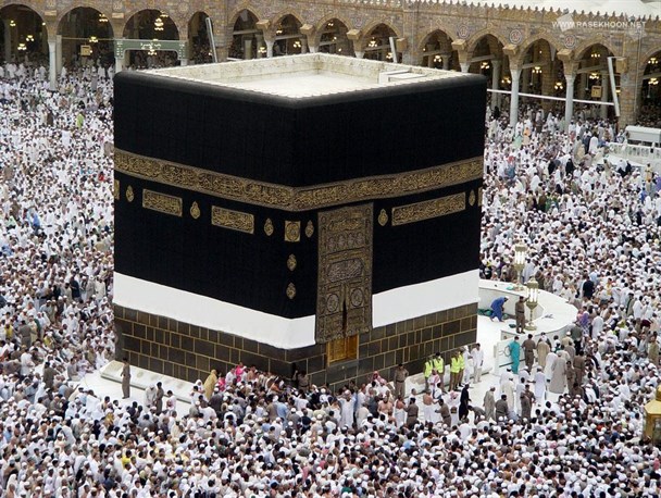 حج باید آمیخته با عزت و کرامت باشد