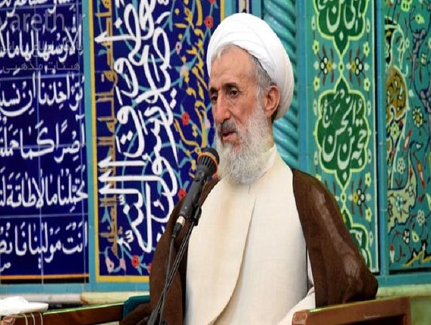 اگر یک دولت حماسی داشتیم و خود را با برجام مشغول نمی کردیم، فتوحات و موفقیت های منطقه ای و اقتصادی انقلاب به مراتب بیشتر از وضعیت فعلی بود