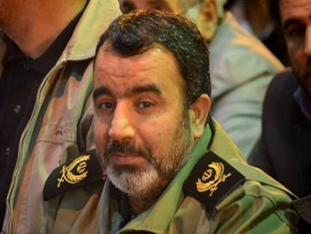 امروز مدافعان‌حرم دشمن را در منطقه زمین‌گیر کردند/ آمریکا در خلیج‌فارس هیچ غلطی نمی‌تواند بکند