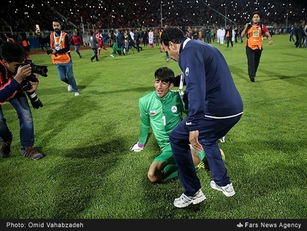 انتقال بیرانوند به پرسپولیس غیرقانونی است