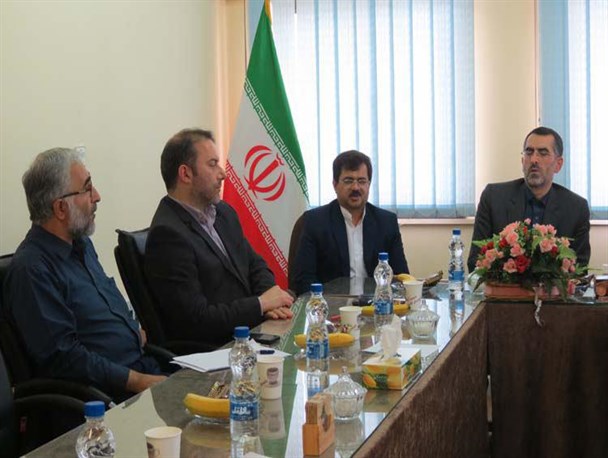 پیوند علم و دین دژ مستحکمی در برابر آسیب هاست+ تصاویر نشست