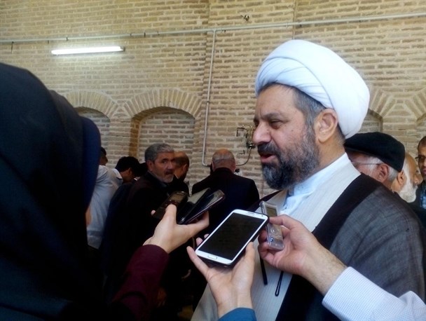 مشارکت در انتخابات نشان می دهد که ملت محکم در دفاع از نظام ایستاده و مجالی به دشمنان نمی دهد