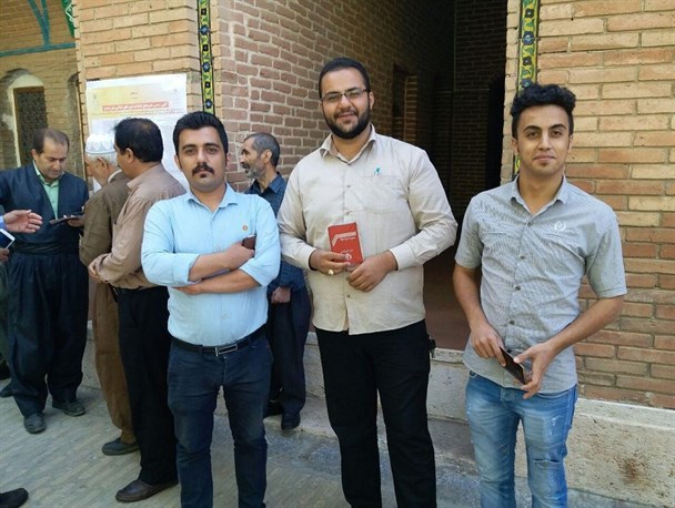وقتی شناسنامه ها از مُهر حضور رنگین می شود