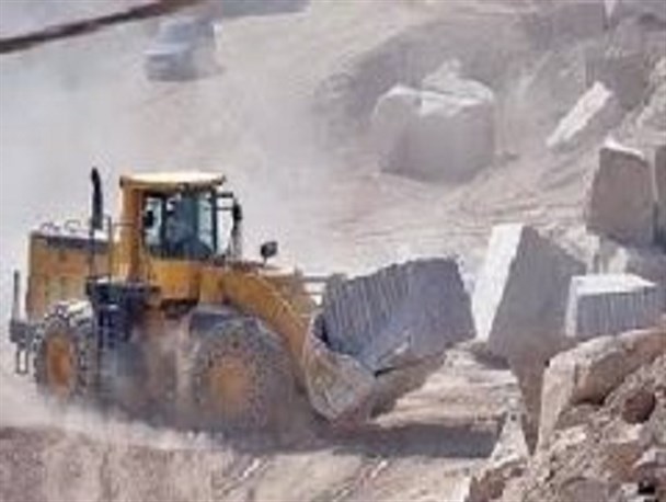افزایش بهای حمل و نقل چالشی برای معادن و صنایع اصفهان/ بانک ها سرمایه در گردش واحدهای تولیدی را تامین کنند