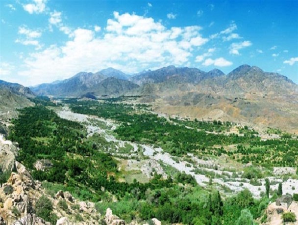 حفظ محیط زیست بیش از توسعه معادن اشتغال ایجاد می کند/ توسعه پایدار با حفظ منابع آیندگان