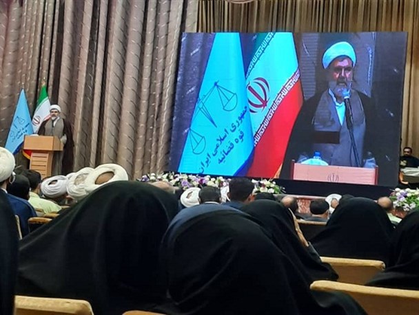 لزوم ایجاد تعامل بین دستگاه ها و قوا جهت حل مشکلات/ راه های نفوذی دشمن را جدی بگیریم