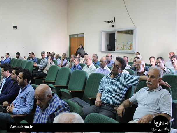 برگزاری جشن دوسالگی دولت بدون حضور دولتی ها در رودسر!/گزارش تصویری