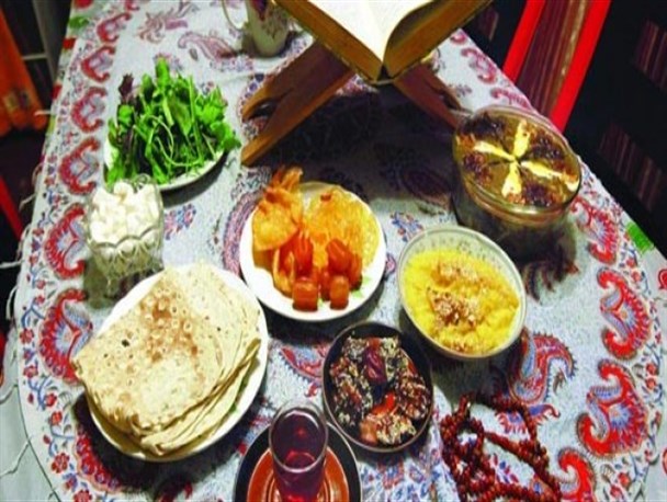 برپایی سفره افطار ماه مبارک رمضان در سردشت بشاگرد