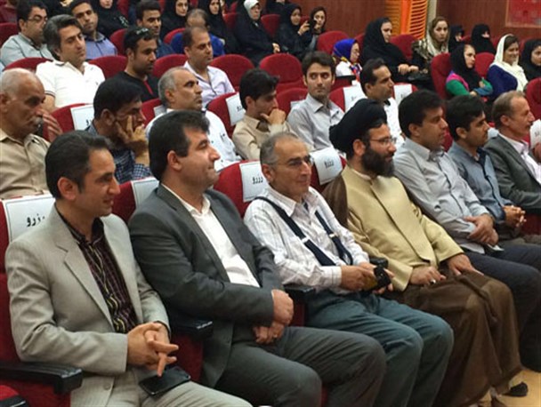 رفتار شما سوال انگیز است نه اعتدال انگیز