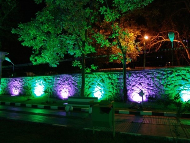 سهم ناچیز شب های ازنا از نورپردازی مدرن شهری