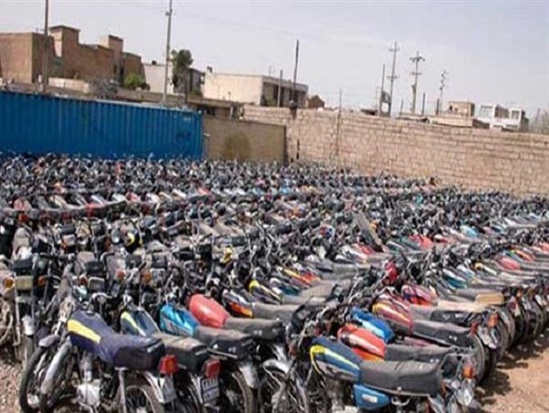 322 دستگاه موتورسیکلت و 118دستگاه خودرو متخلف در خمین توقیف شد