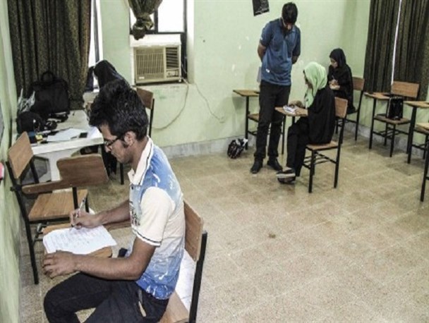 برگزاری آزمون پایان دوره عکاسی در انجمن سینمای جوان تنگستان