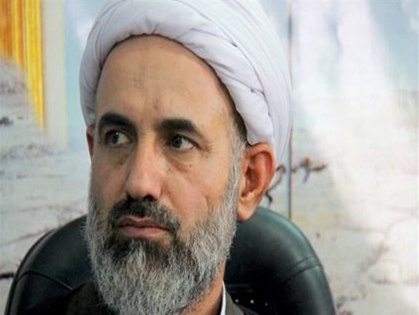 امام با رای مردم انتخاب نمی شود/ یکی دانستن مقبولیت ومشروعیت، اشتباه است