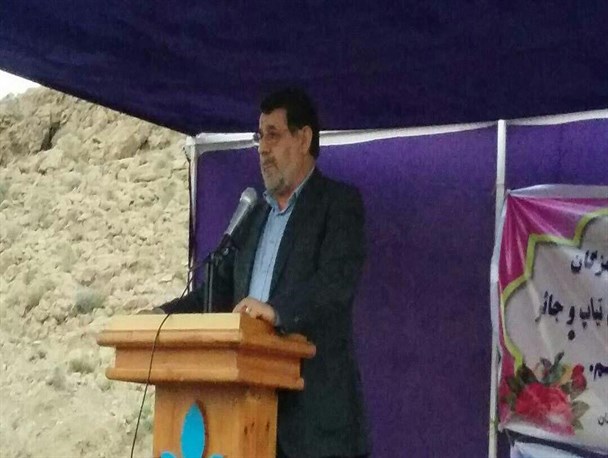 با حضور استاندار؛ دو طرح عمرانی در حاجی آباد به بهره برداری رسید