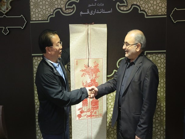 سرمایه‌گذاری چشم بادامی‌ها در قم