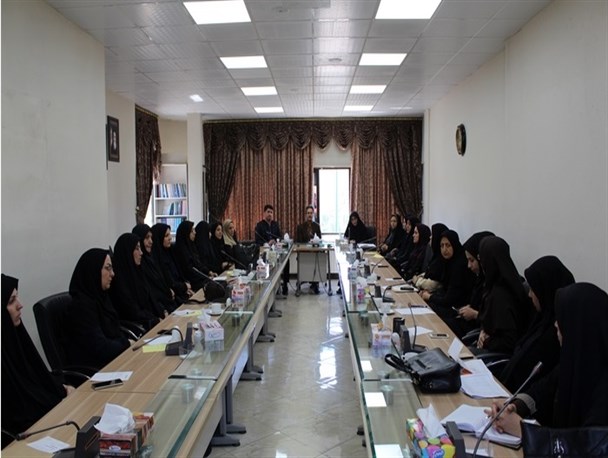 بانوان توانمندتر از گذشته عهده دار مسئولیت در جامعه هستند