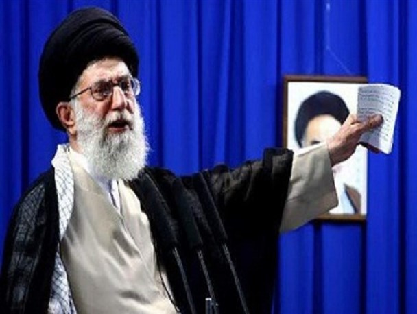 هدف دشمن در فتنه ۸۸ براندازی نظام بود/ خطبه تاریخی رهبری در ۲۹ خرداد ۸۸ توطئه های دشمن را خنثی کرد