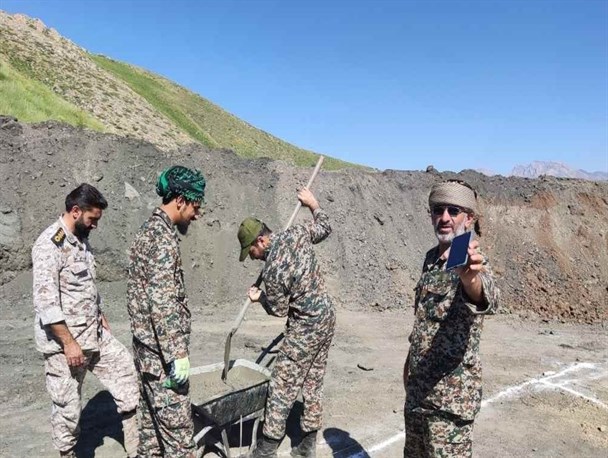 ساخت یادمان سردار "شهید نجفی" و شهدای تیپ ۴۸ فتح در مناطق عملیاتی شمال غرب+تصاویر