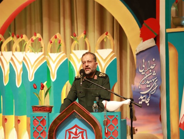 جامعه عشایر کشور در طول قرون متمادی پرچم دار افتخار و عزت ایران هستند