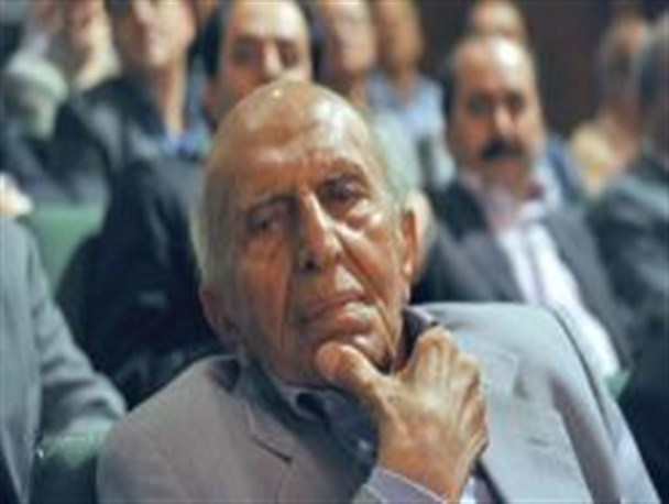 آرامگاه پروفسور گنجی پدر علم جغرافیا +تصویر