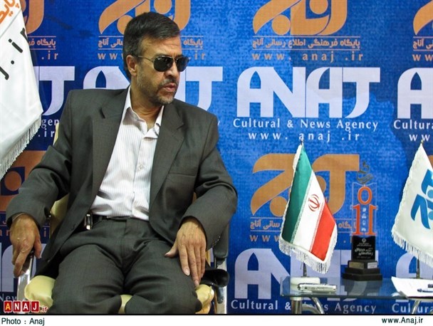 از دوستان شهیدم قول شفاعت گرفته ام
