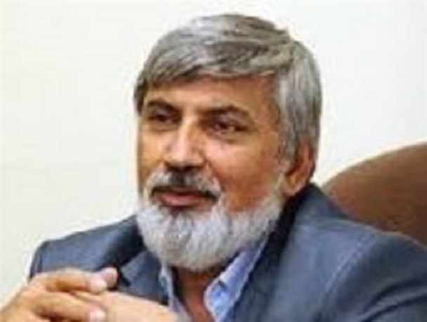 ایران ضمن محکوم کردن غرب به نقض برجام، اجرایی کردن تعهدات خود را متوقف کند
