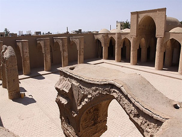 مطالعات جامع مسجد تاریخانه دامغان در حال انجام است