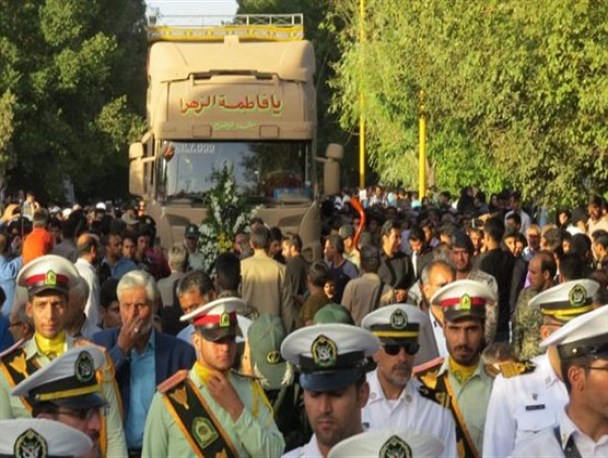 تشییع پیکر 21 شهید گمنام در سیرجان برگزار شد/ تصاویر
