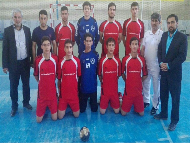 راهیابی تیم هندبال شهرستان گرمه به مسابقات کشوری