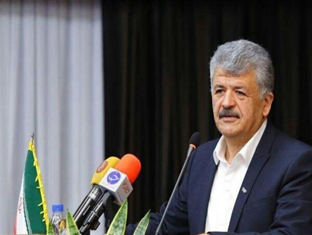 اهدای مدال و لوح به خلیلیان/ اعطای حکم سرپرستی مسجدی