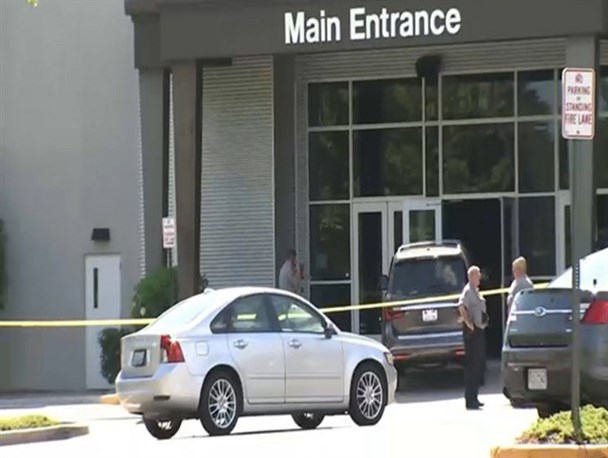 چاقوکشی در کلیسایی در ویرجینیا؛ حداقل ۴ نفر مصدوم شدند