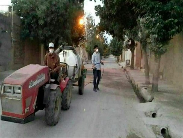 ضدعفونی معابر روستایی نهاوند در راستای مقابله با کرونا+تصاویر