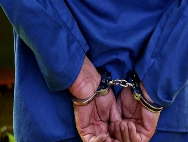 واقعیت ماجرای تلخ فردوس چه بود؟/ محکومیت معلم ۵۵ ساله در فردوس به دلیل کودک آزاری