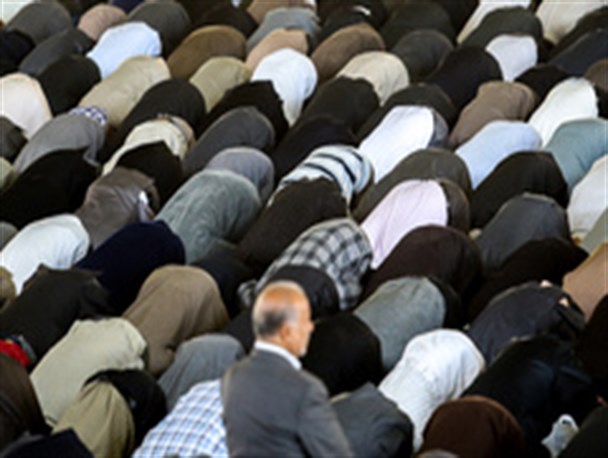 جمعه؛اولین نماز جمعه شهر فیروزه